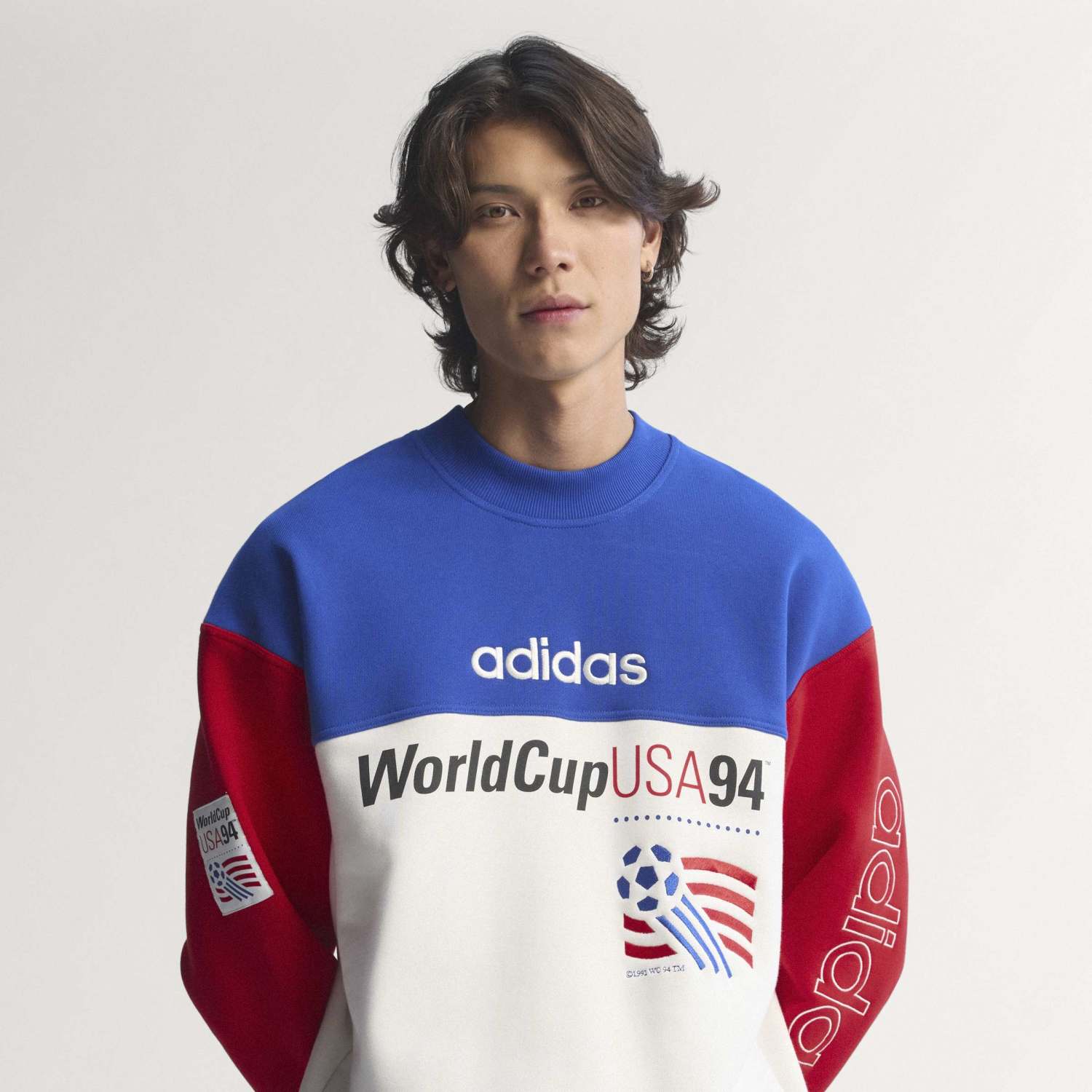 1994 FIFA World Cup™ USA Blue/Red Graphic Sweatshirt - Image 5