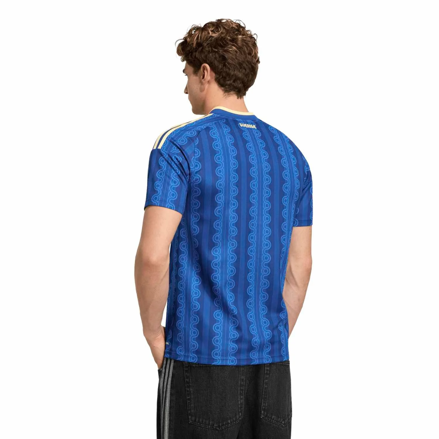 Sweden 2026 Away Jersey - Men's - Image 5