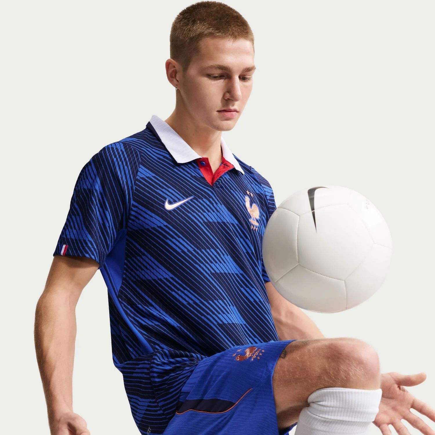 France 2026 Home Authentic Jersey - Men's - Image 7